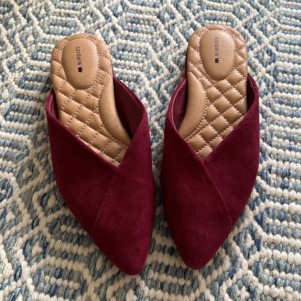 Birdies "The Swan" slide in red suede size 7